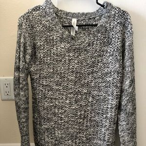 Aero sweater
